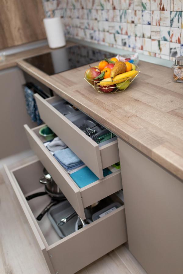 'Just Like Home' Apartment - With Private Parking Place 갈라치 외부 사진