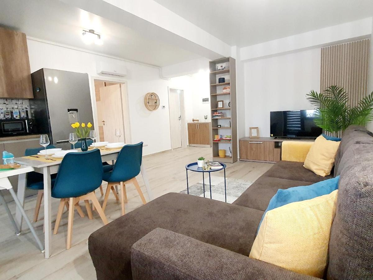 'Just Like Home' Apartment - With Private Parking Place 갈라치 외부 사진