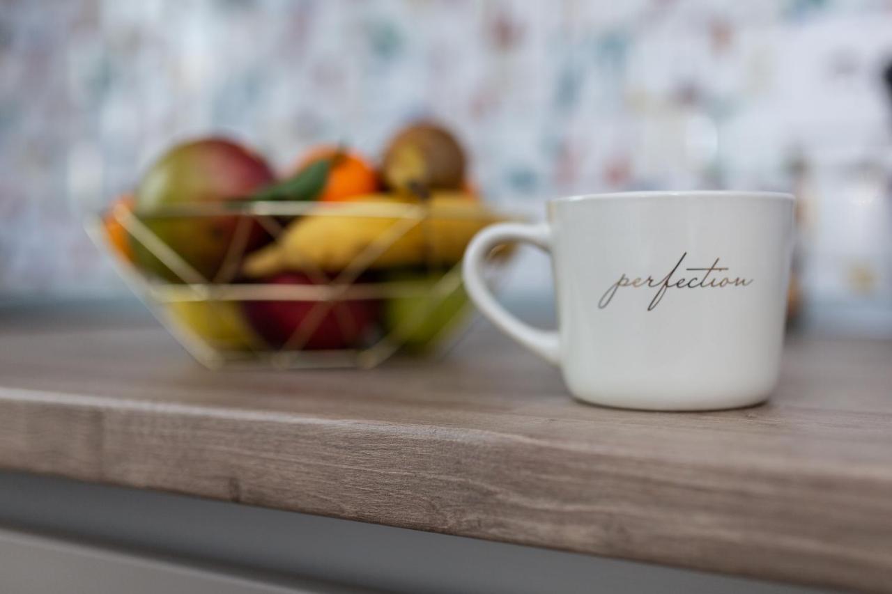 'Just Like Home' Apartment - With Private Parking Place 갈라치 외부 사진