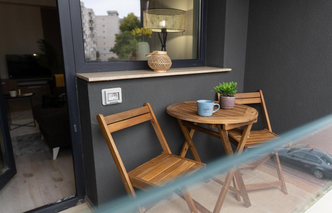 'Just Like Home' Apartment - With Private Parking Place 갈라치 외부 사진